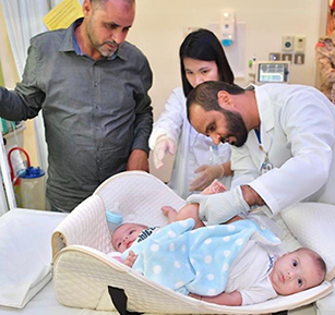 Libyan Conjoined Twins (Muhammad and Ah​​med) Arrive to the Kingdom of Saudi Arabia